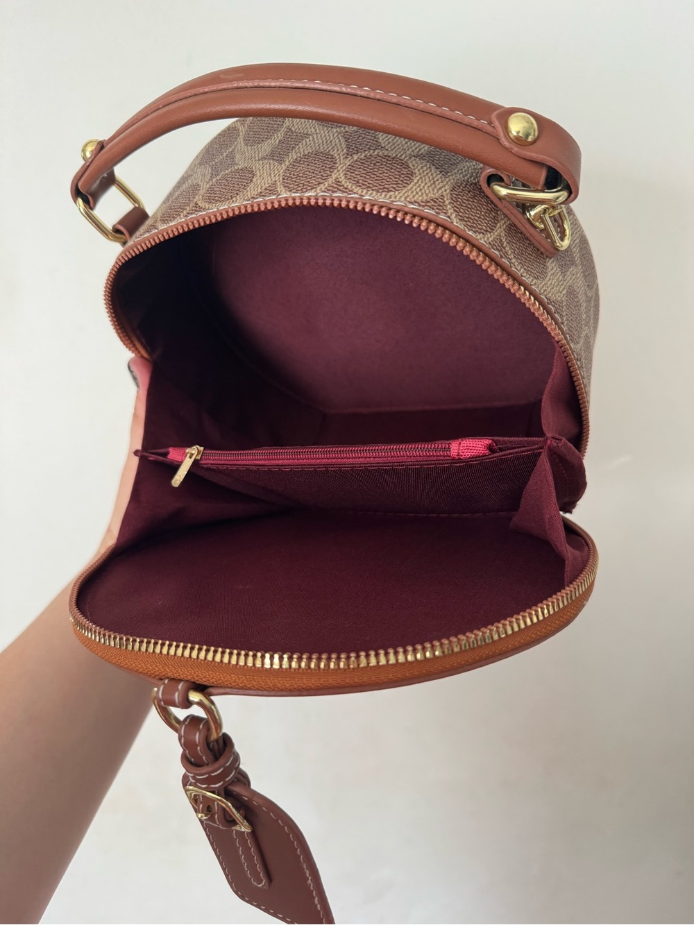 NWOT Brown Signature Round Bag - Picture 6 of 12